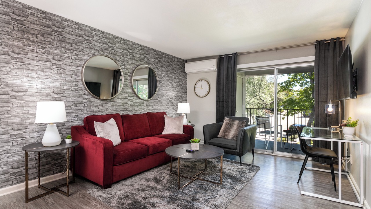 Photo of Livingroom in Thousand Oaks