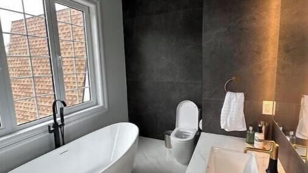 Photo of Bathroom in East Hampton