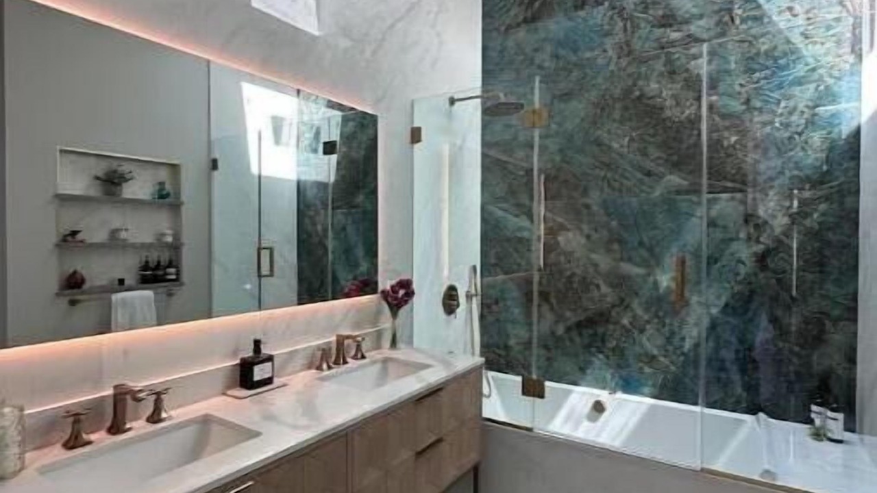 Photo of Bathroom in East Hampton