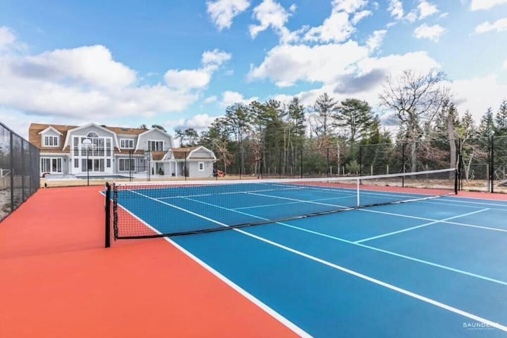 Photo of Others in East Hampton