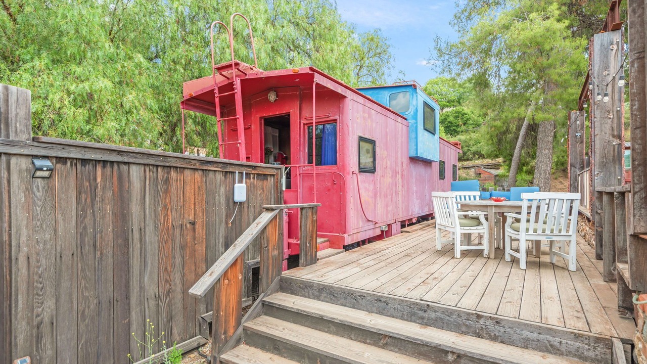 Photo of Outdoor in Agoura Hills