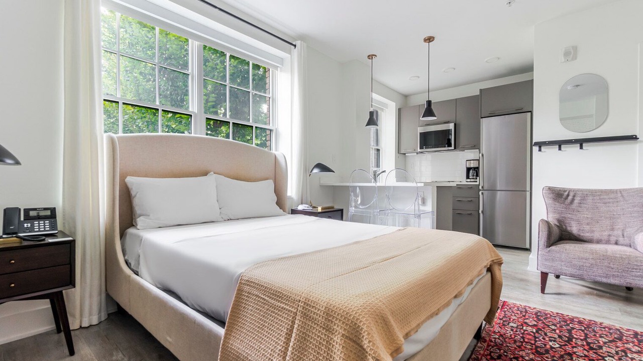Photo of Bedroom in Navy Yard