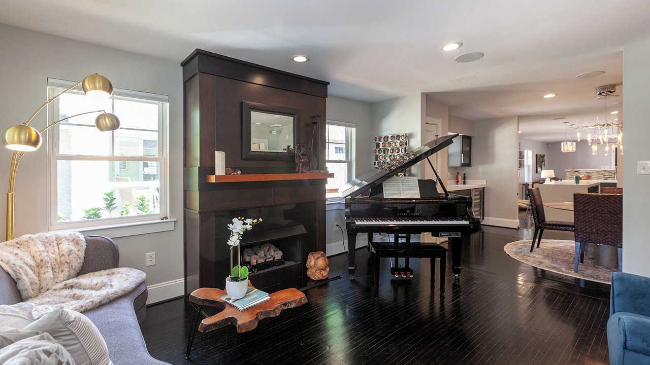 Photo of Livingroom in Plaza Midwood
