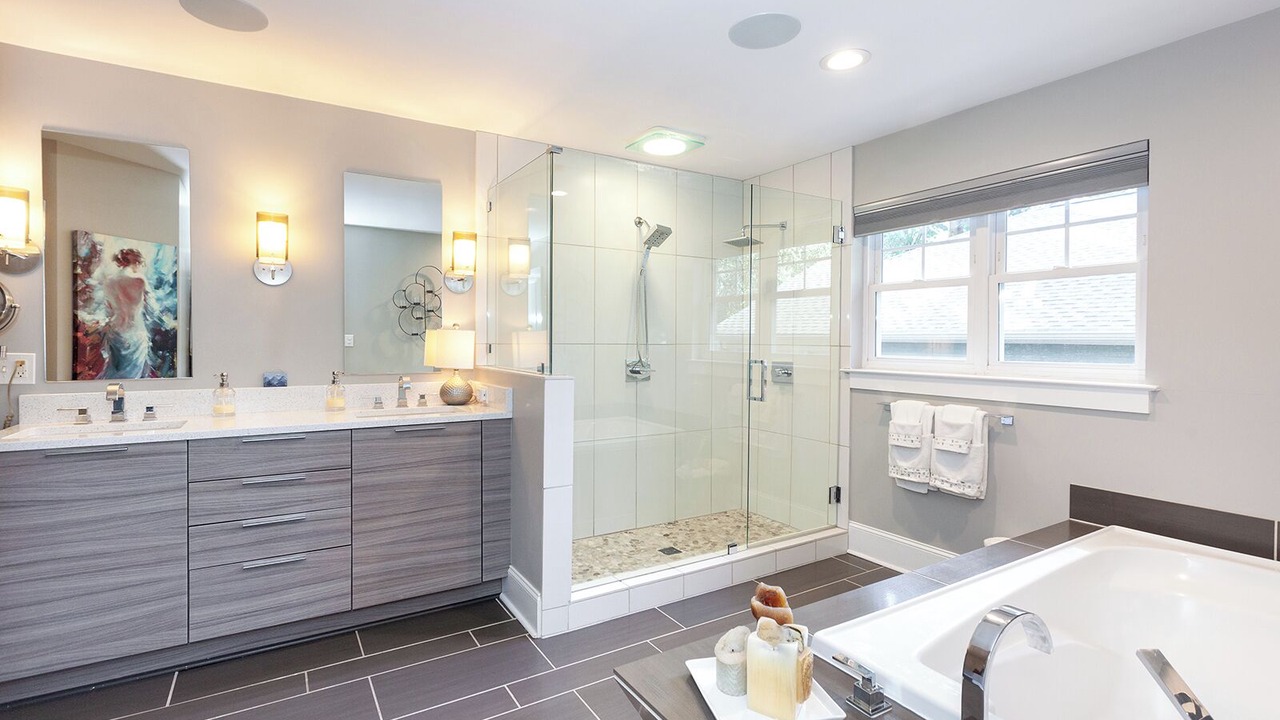 Photo of Bathroom in Plaza Midwood