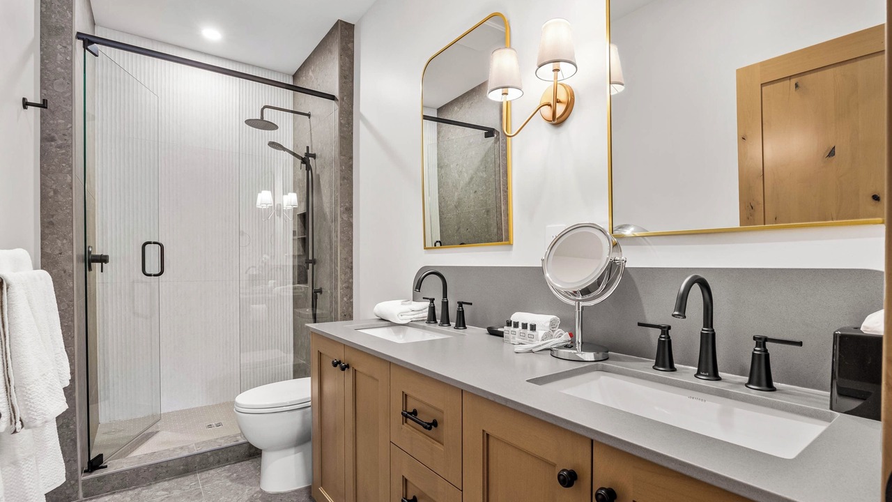 Photo of Bathroom in Sun Peaks