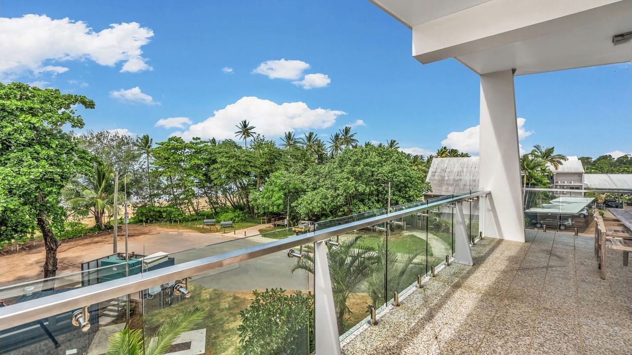 Photo of Patio Balcony in Mission Beach