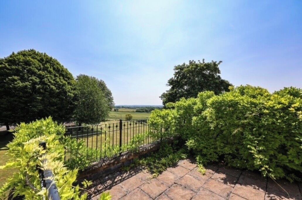 Photo of Outdoor in Saintbury
