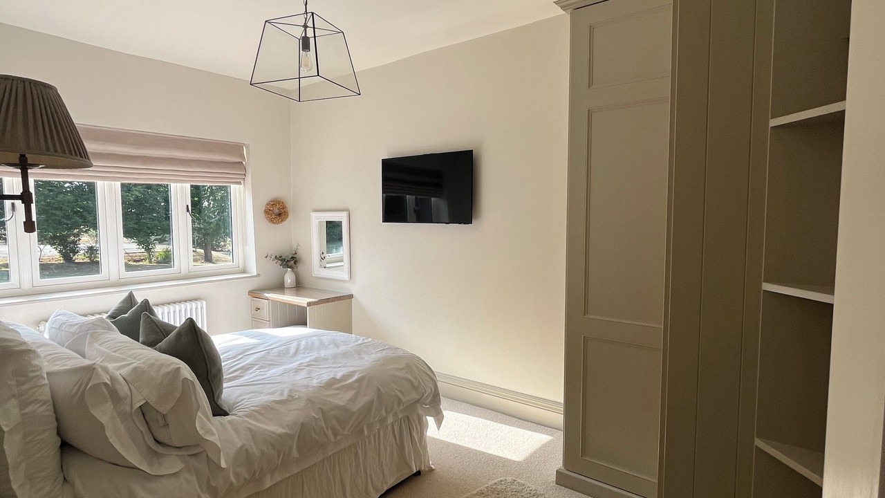 Photo of Bedroom in Saintbury