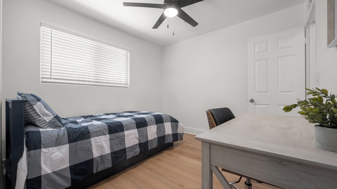 Photo of Bedroom in West Hills