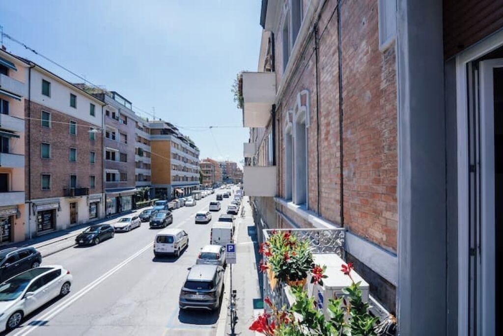 Photo of Others in Saragozza-Porto