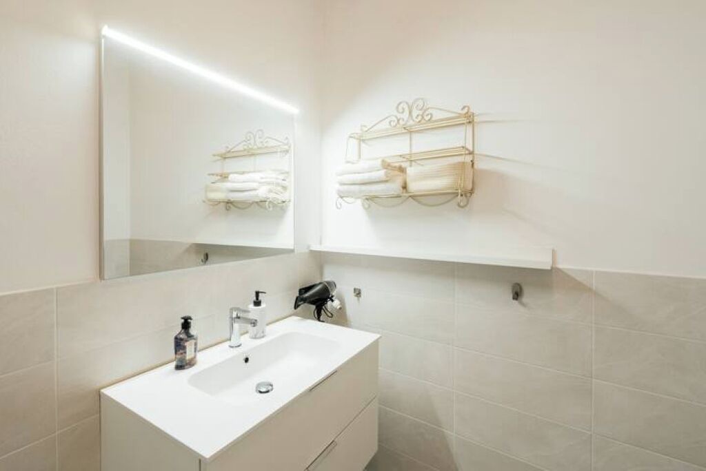 Photo of Bathroom in Saragozza-Porto