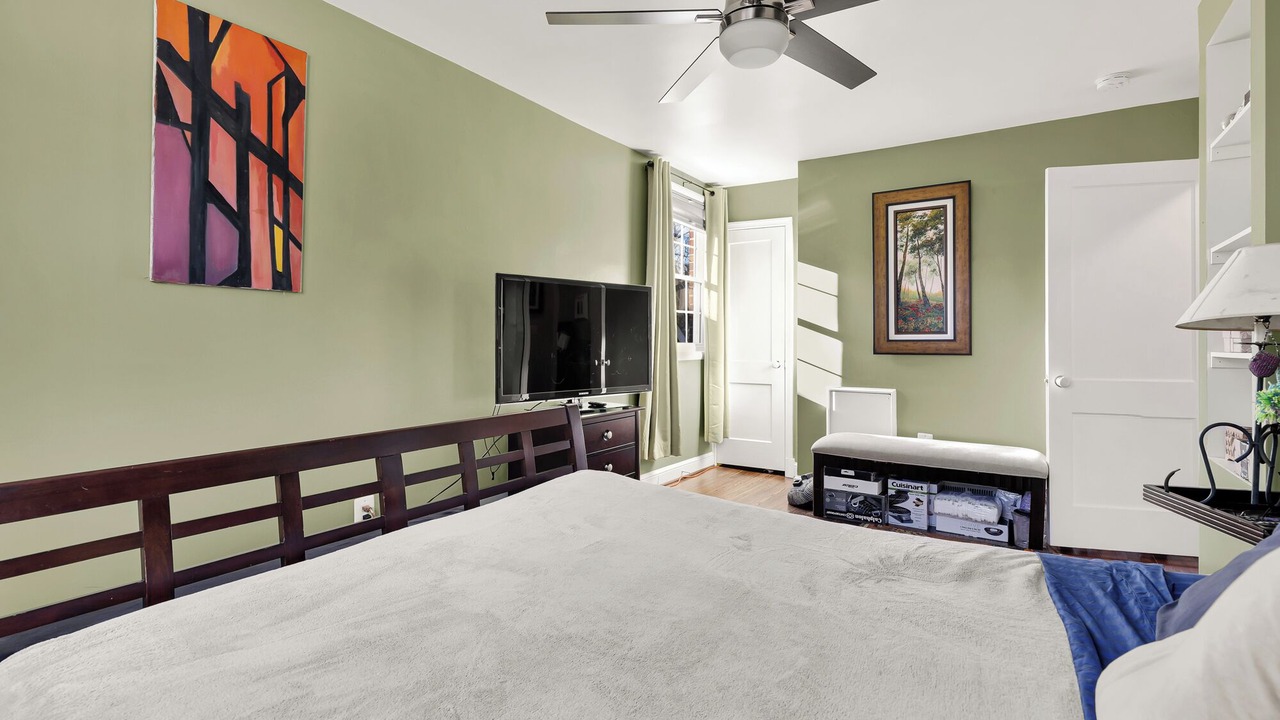 Photo of Bedroom in Silver Spring