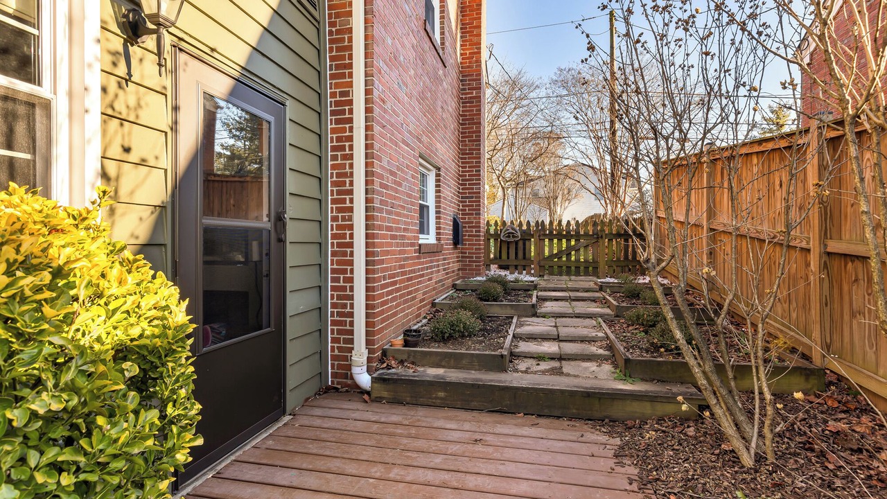 Photo of Outdoor in Silver Spring