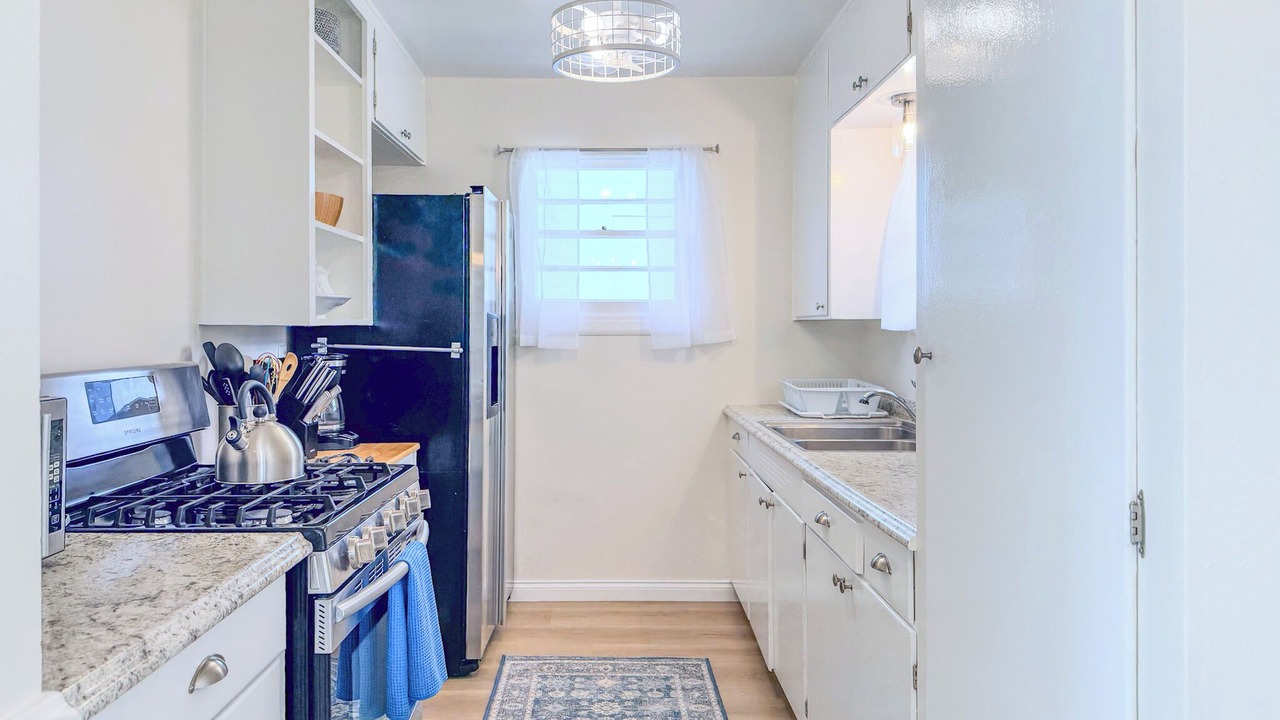 Photo of Kitchen in Pierpont Bay