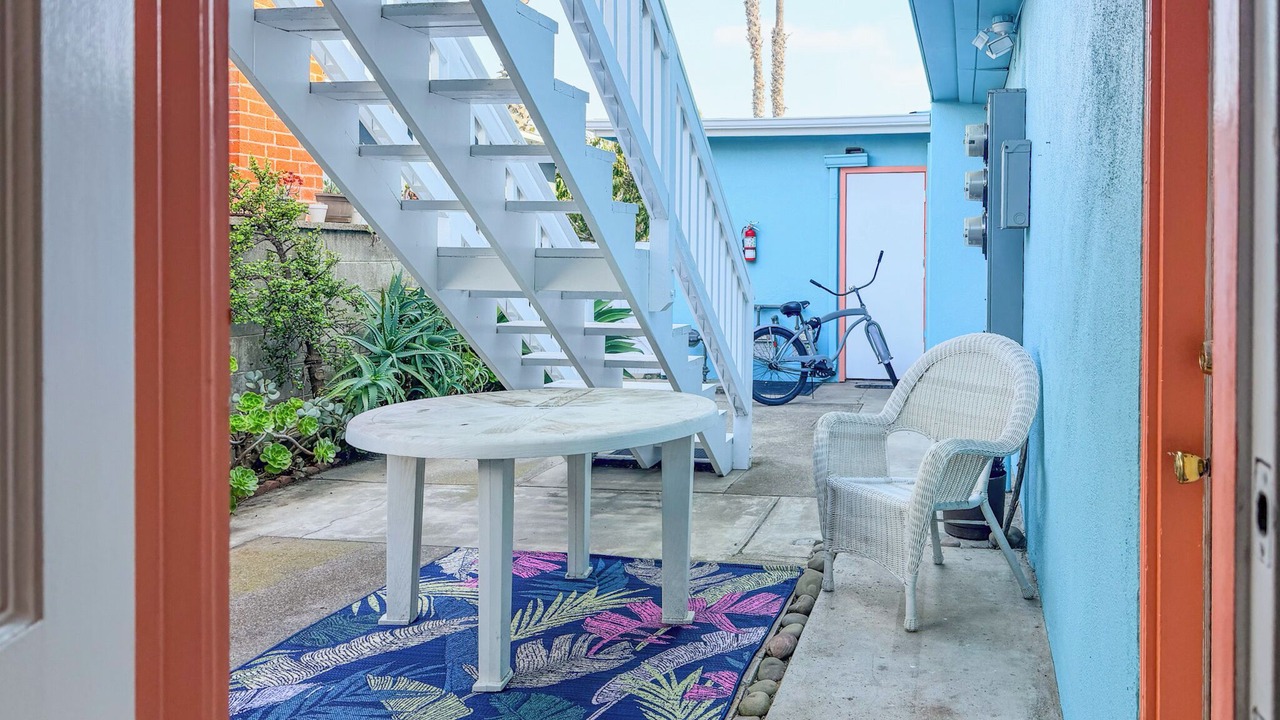 Photo of Patio Balcony in Pierpont Bay