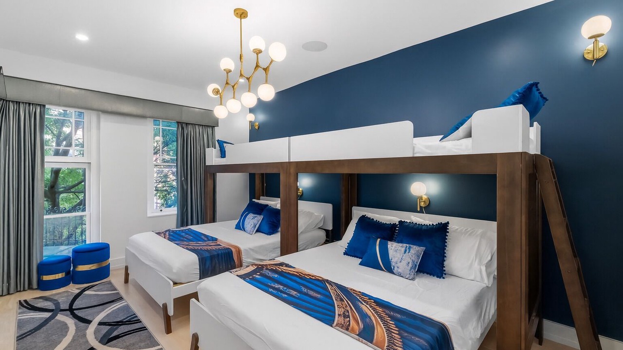 Photo of Bedroom in Dupont Circle