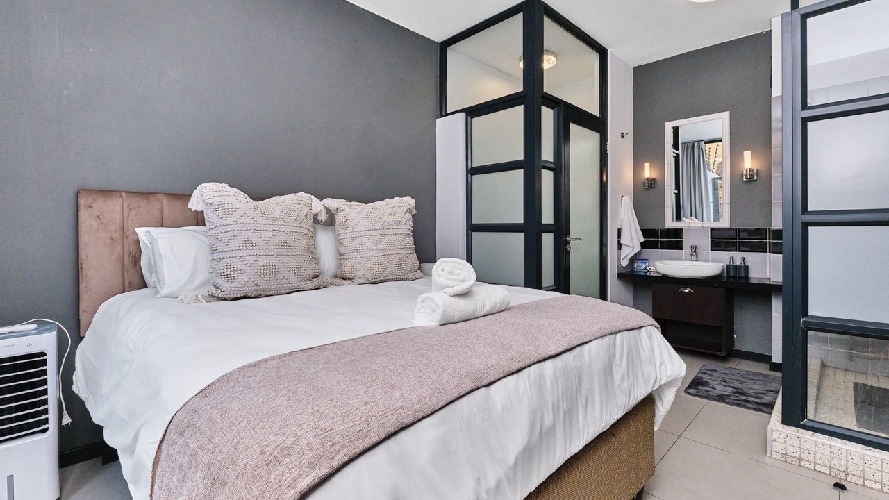 Photo of Bathroom in Greater Johannesburg Metropolitan Area
