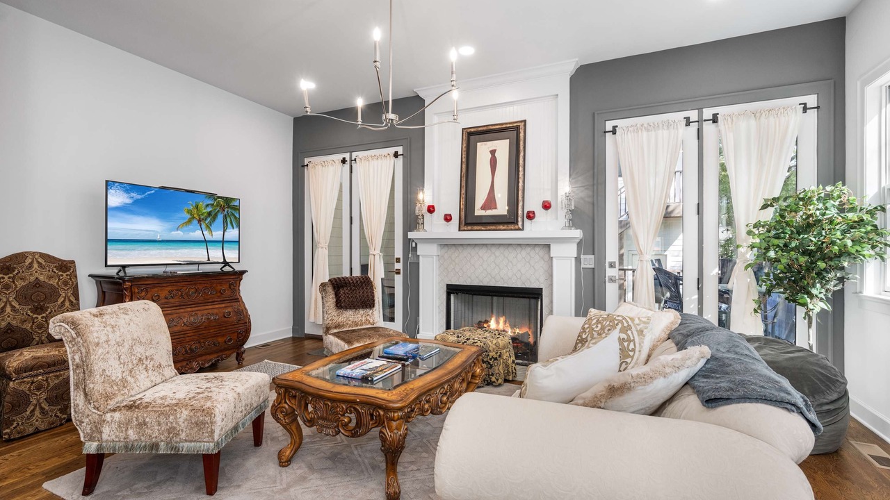 Photo of Bedroom in Hillsboro West End