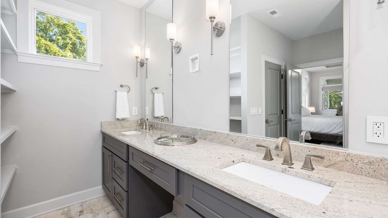 Photo of Bathroom in Hillsboro West End