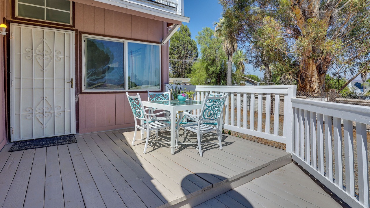 Photo of Outdoor in Lakeland Village