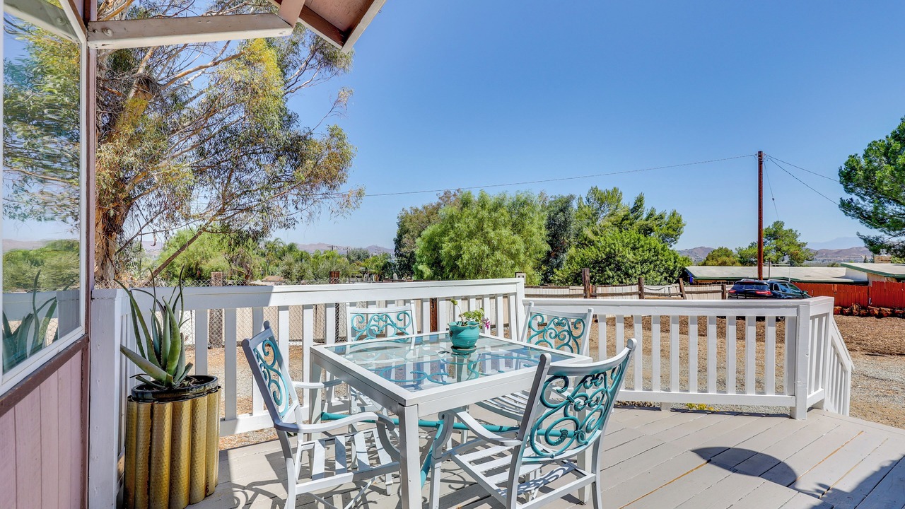 Photo of Outdoor in Lakeland Village