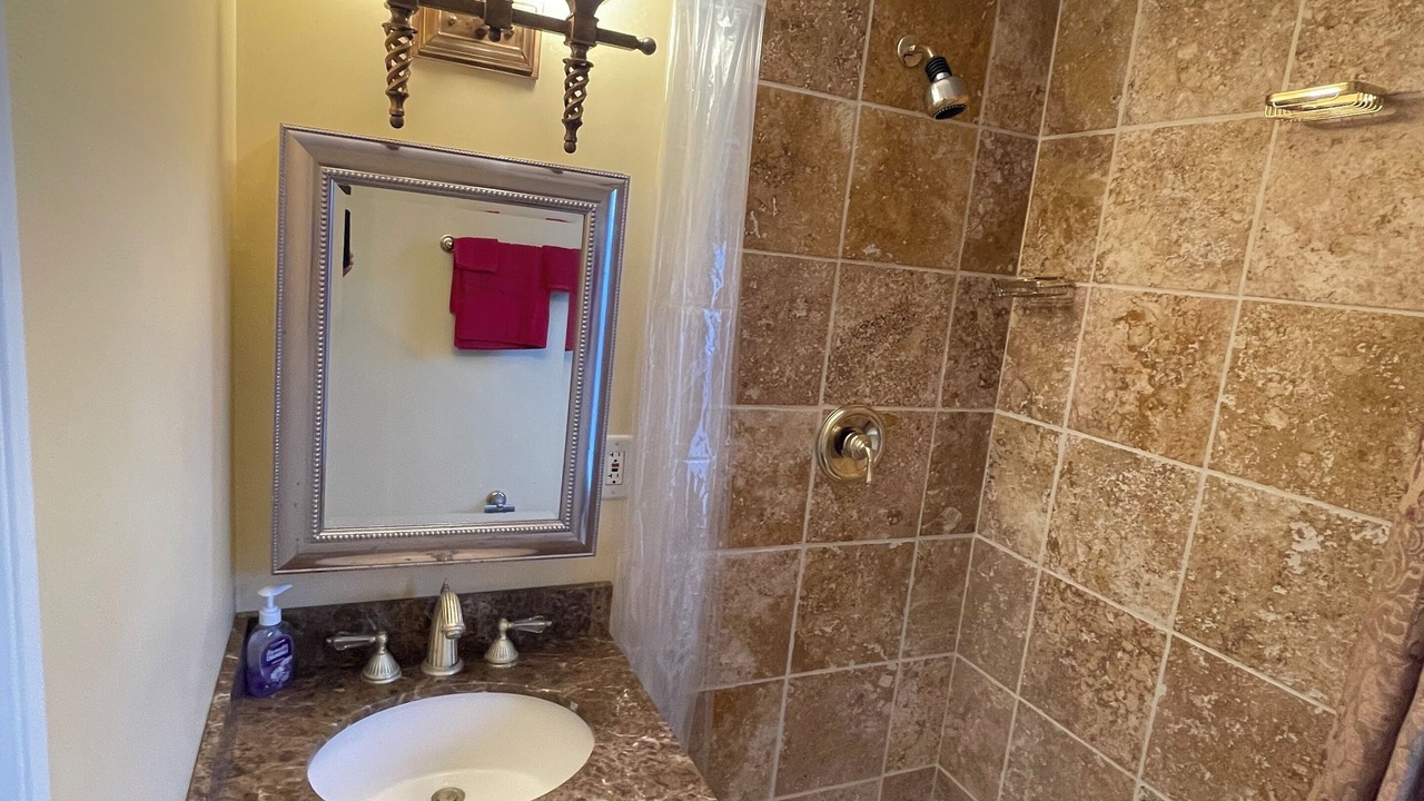 Photo of Bathroom in Norwood Park