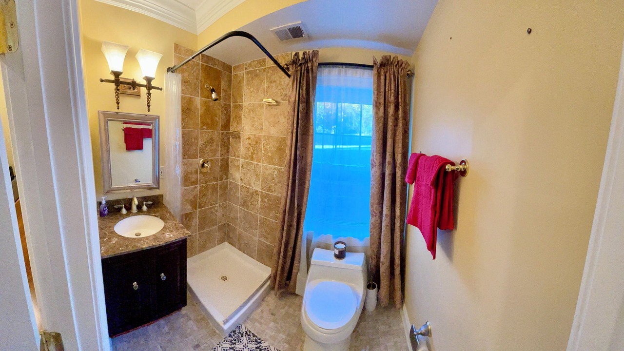 Photo of Bathroom in Norwood Park
