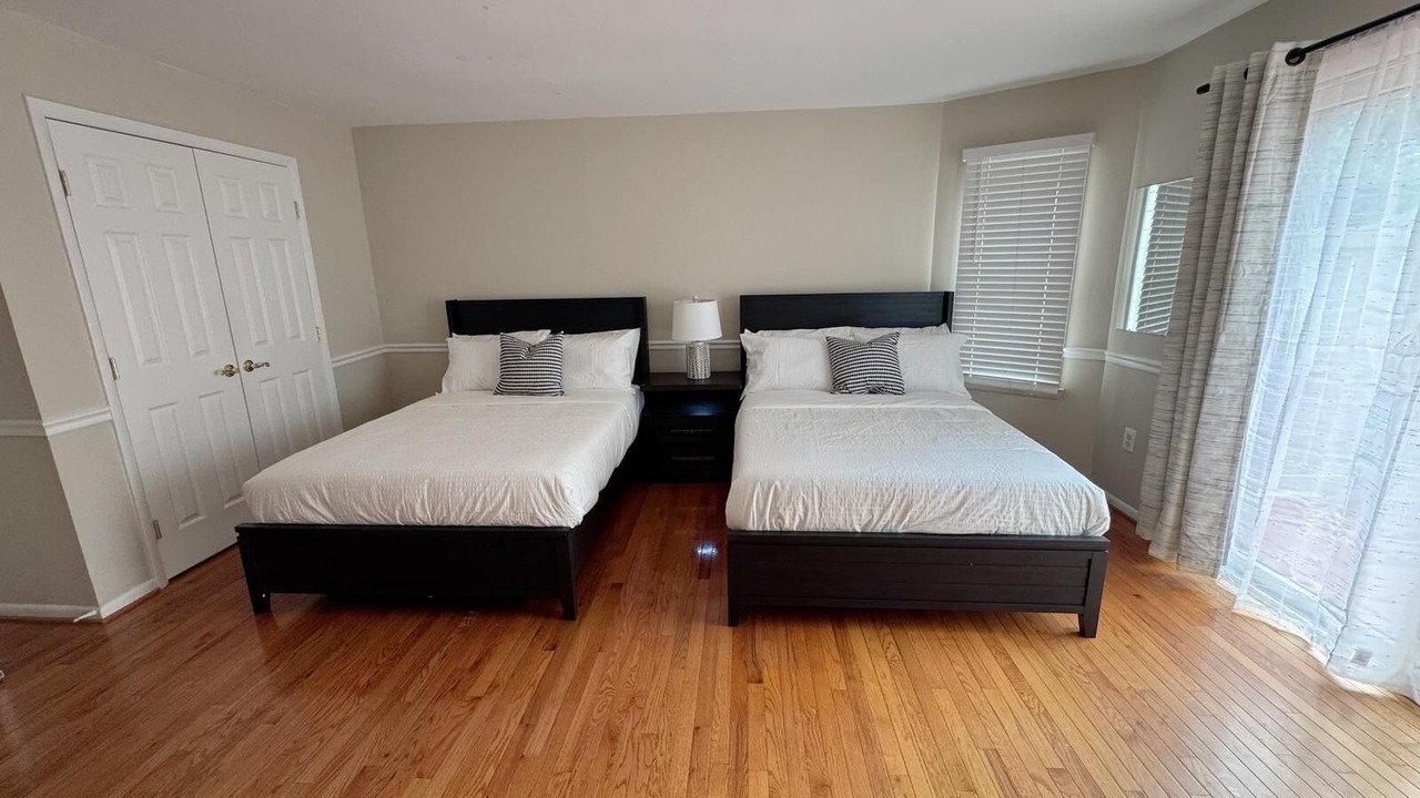 Photo of Bedroom in Aspen Hill