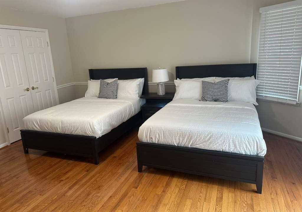 Photo of Bedroom in Aspen Hill