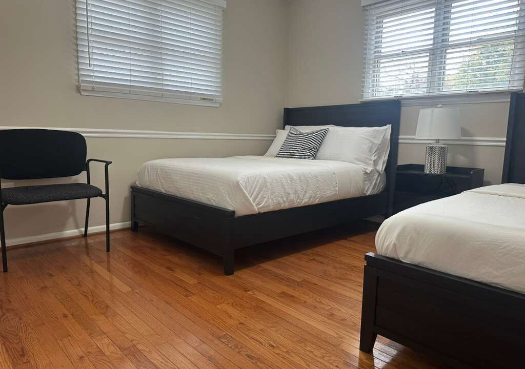 Photo of Bedroom in Aspen Hill