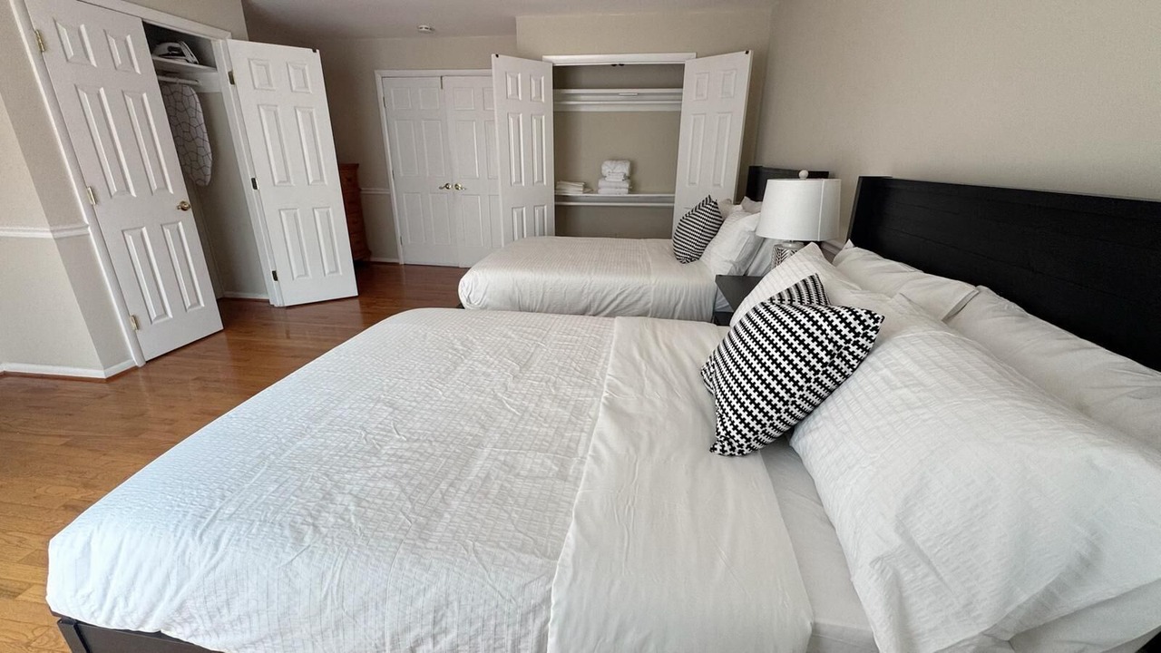 Photo of Bedroom in Aspen Hill