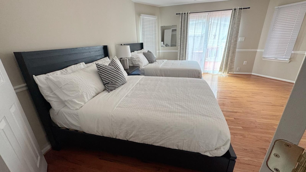 Photo of Bedroom in Aspen Hill