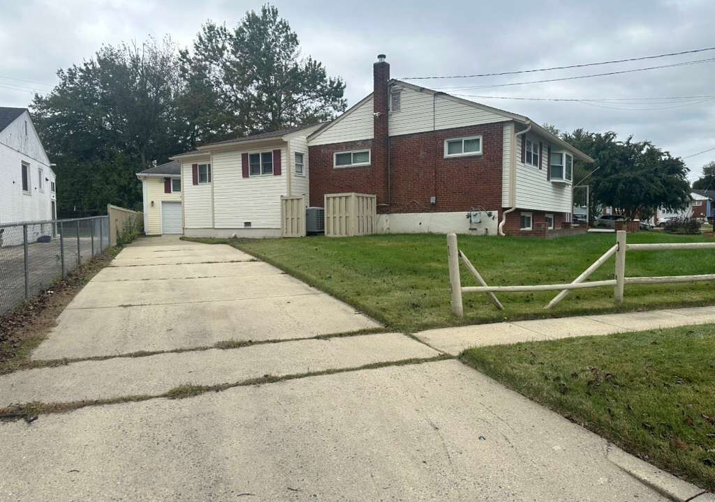 Photo of Outdoor in Aspen Hill