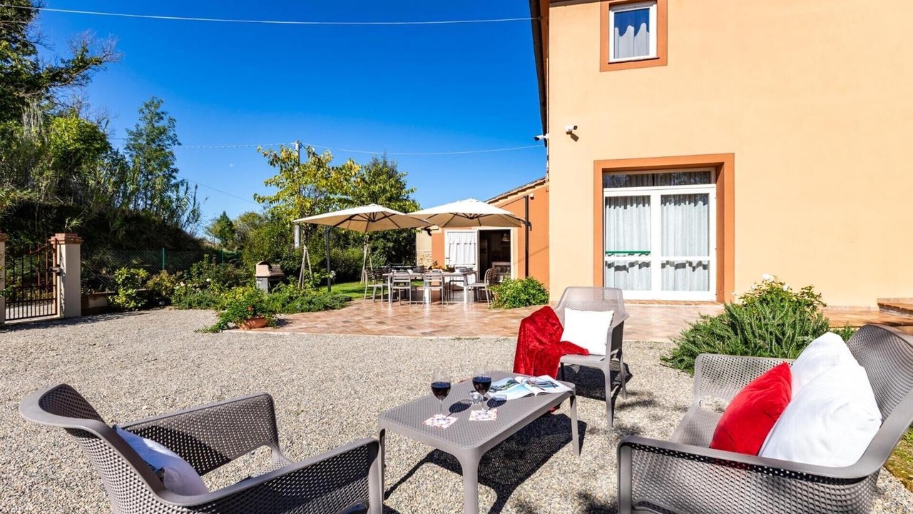 Photo of Patio Balcony in Legoli
