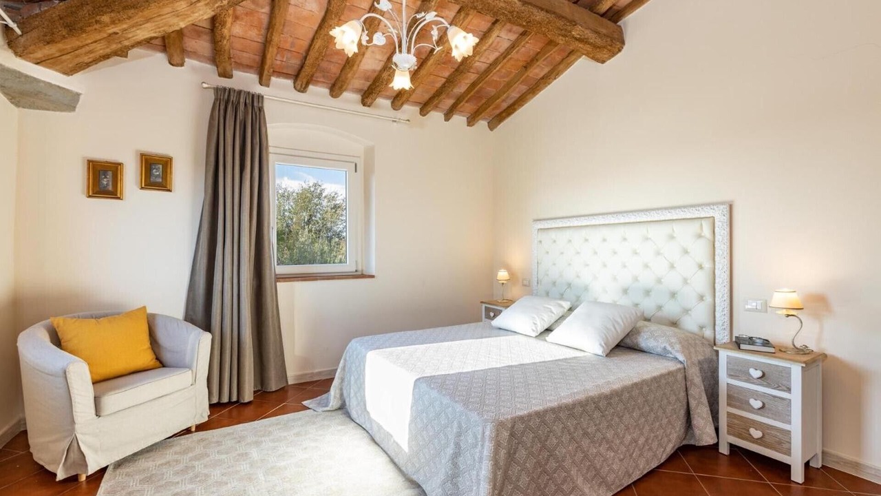 Photo of Bedroom in Legoli