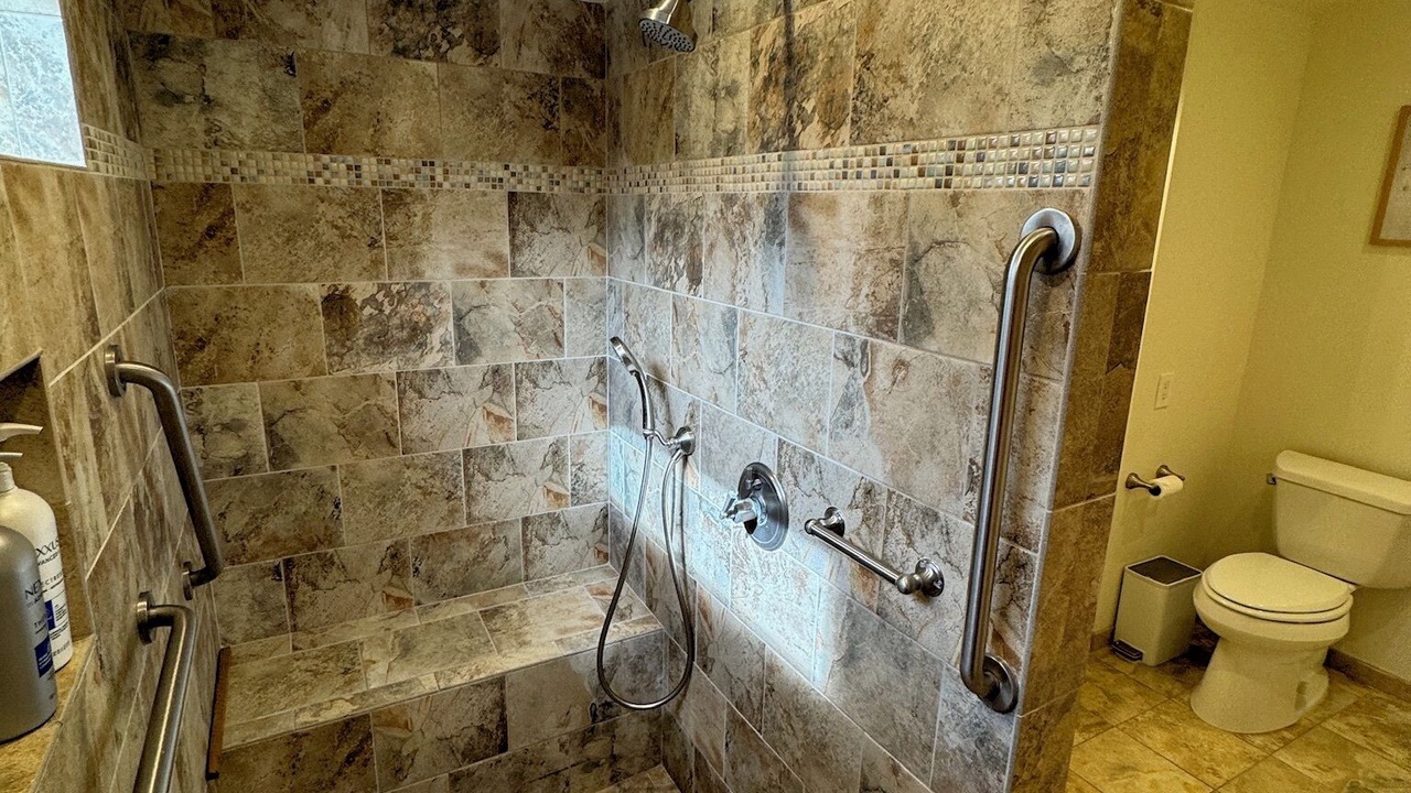 Photo of Bathroom in Fillmore