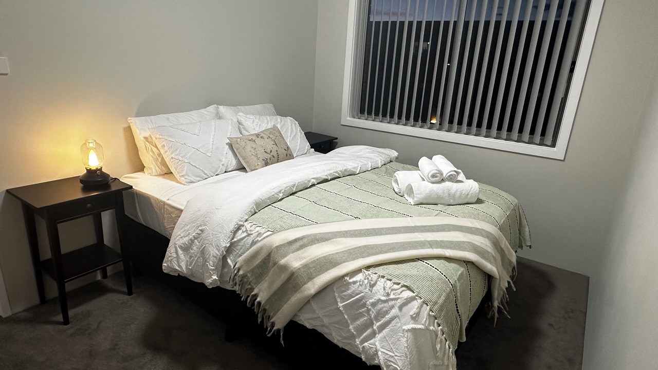 Photo of Bedroom in Crestwood