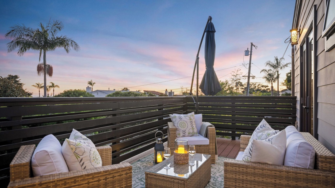 Photo of Patio Balcony in West Mesa