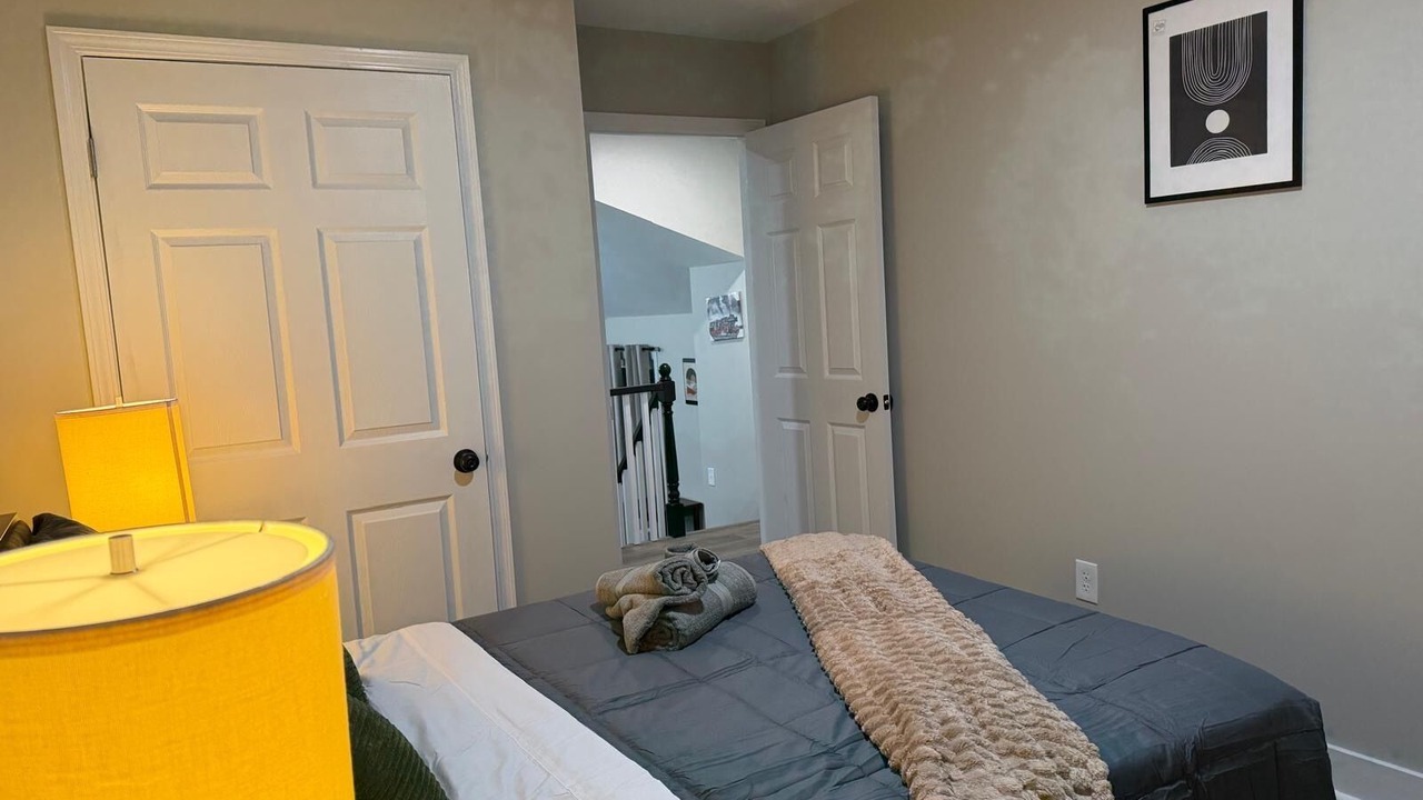 Photo of Bedroom in North Bethesda