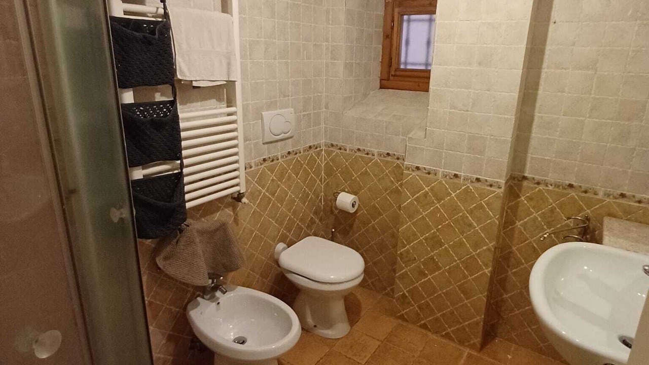 Photo of Bathroom in Le Cure