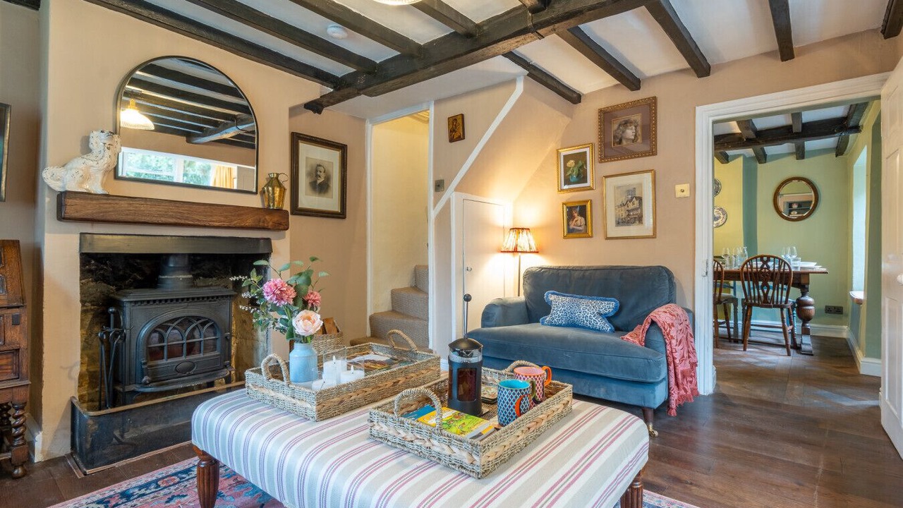 Photo of Livingroom in Bourton-on-the-Hill
