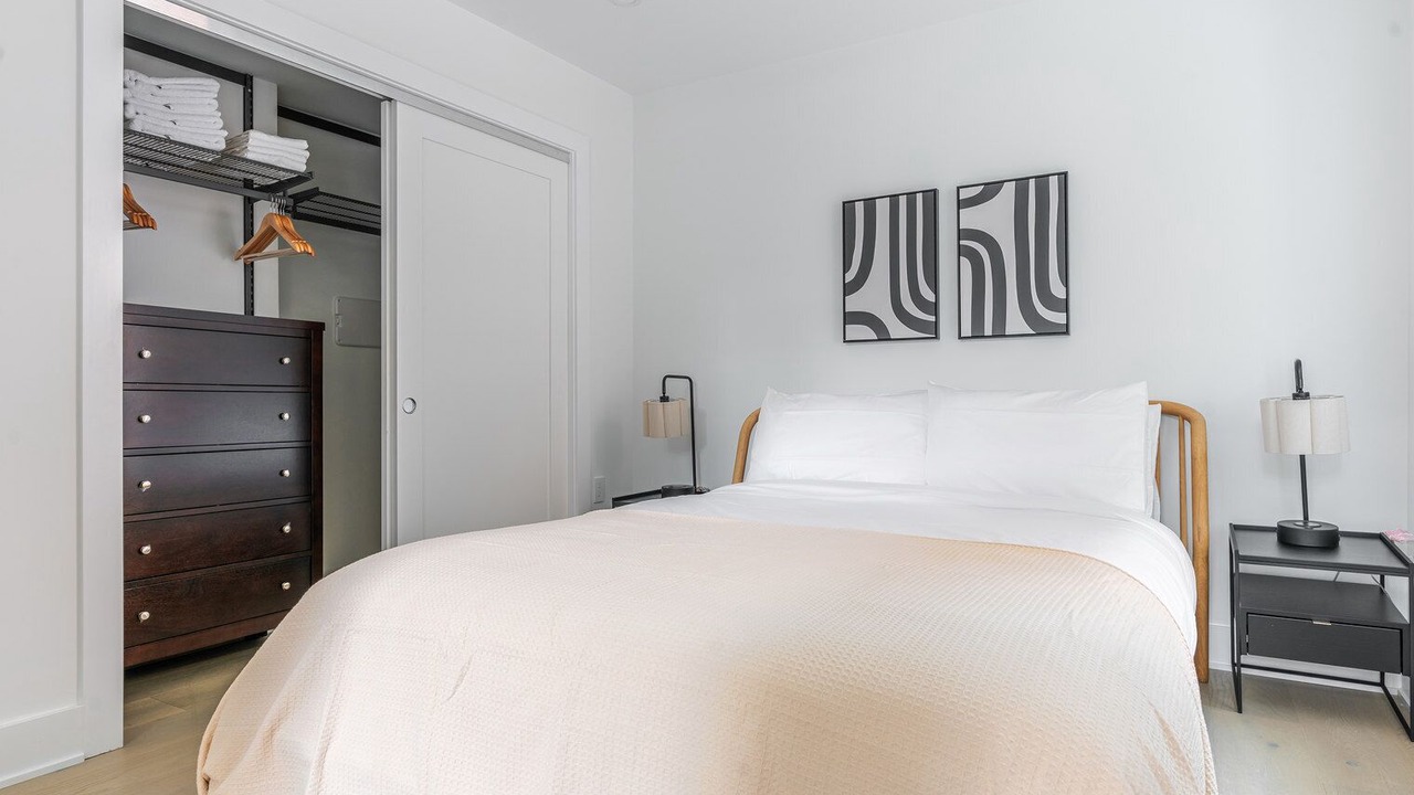 Photo of Bedroom in Kalorama Heights