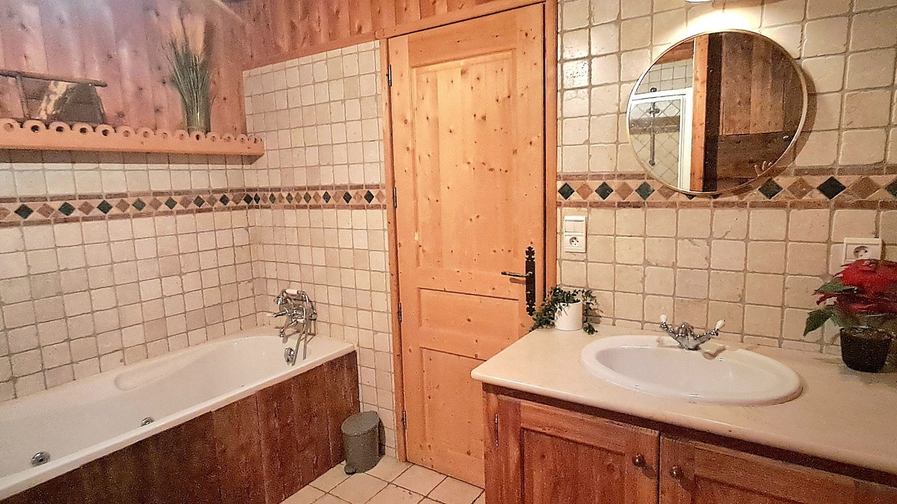 Photo of Bathroom in Hery-sur-Ugine