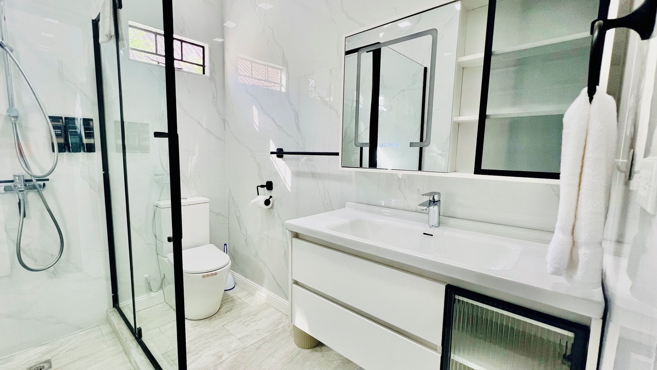 Photo of Bathroom in Bon Accord Village