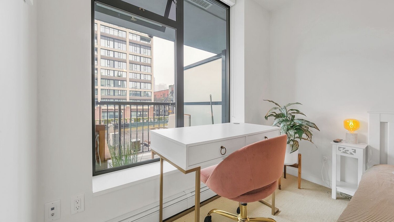 Photo of Bedroom in Central