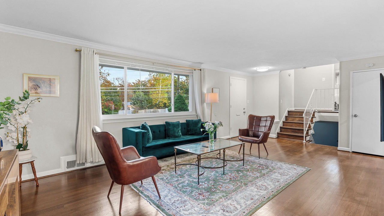 Photo of Livingroom in College Park
