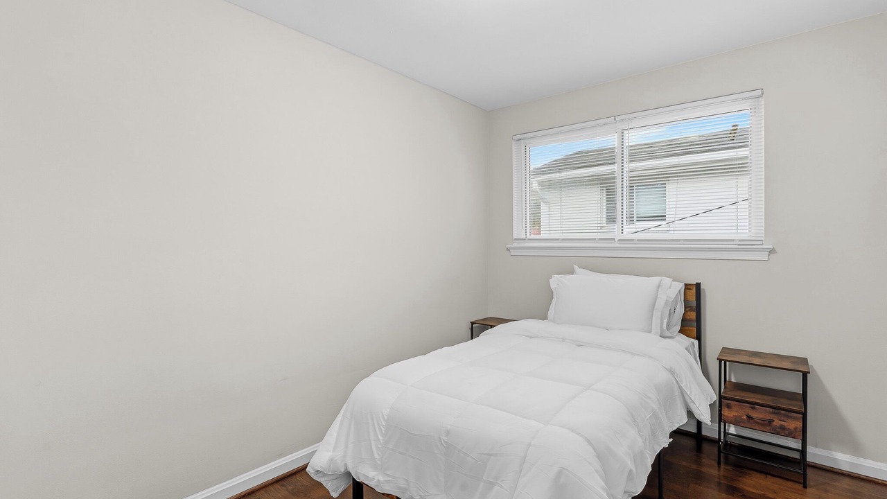 Photo of Bedroom in College Park
