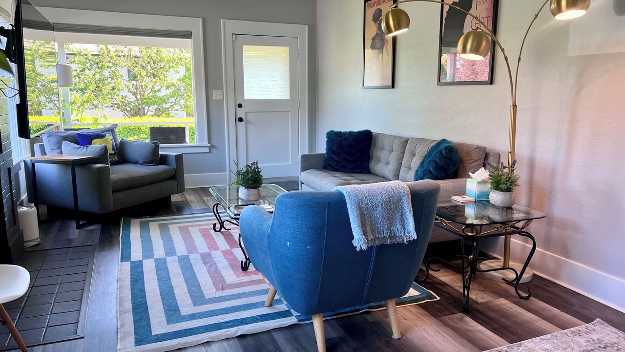 Photo of Livingroom in Licton Springs