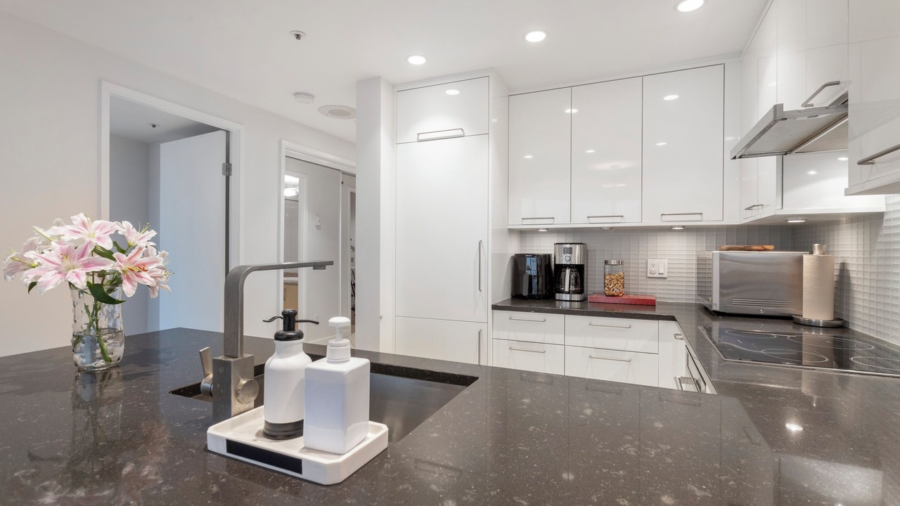 Photo of Kitchen in Coal Harbour