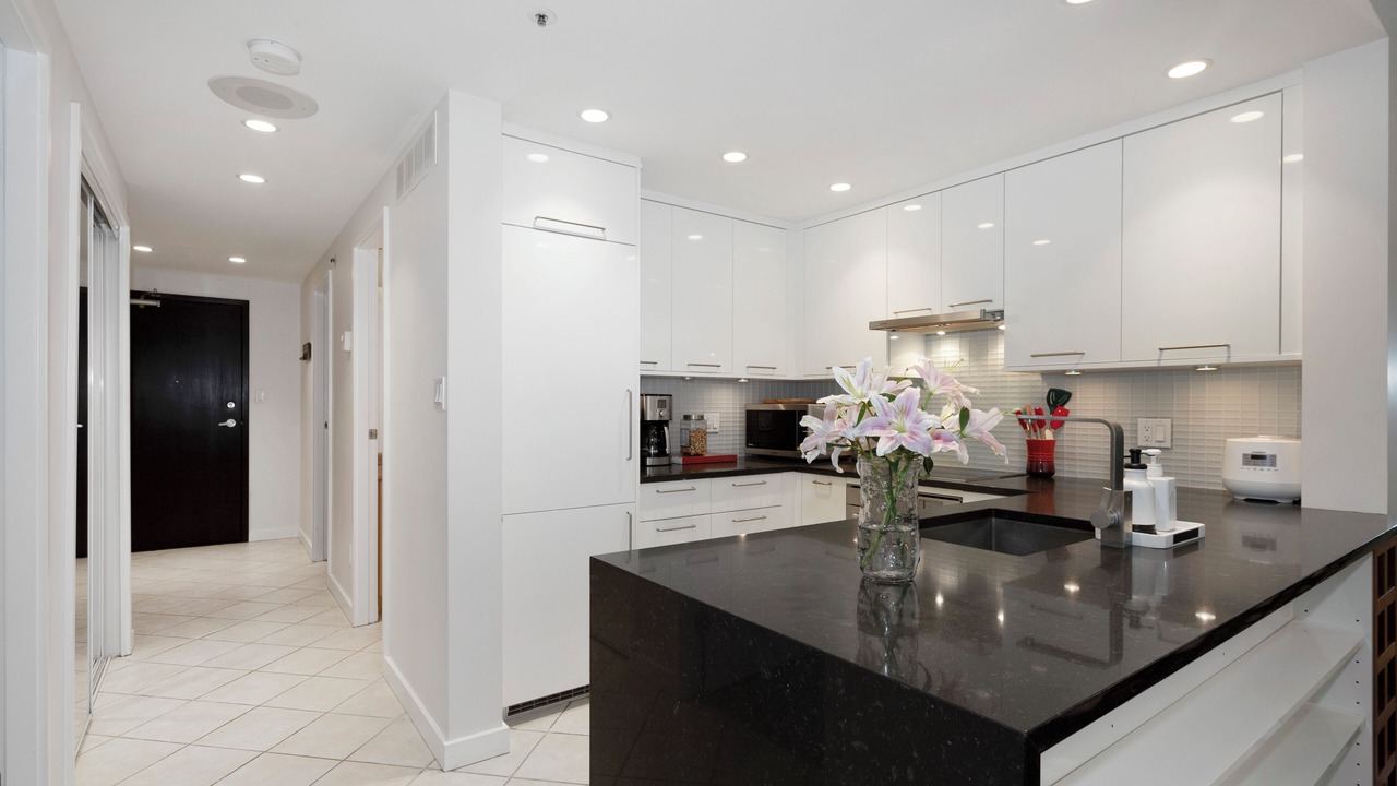 Photo of Kitchen in Coal Harbour